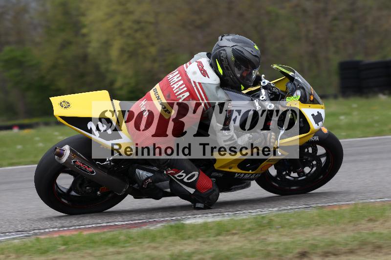 Archiv-2022/13 25.04.2022 Plüss Moto Sport ADR/Freies Fahren/33